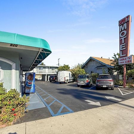 Super 7 Motel - Anaheim Packing District & Disneyland Exteriör bild