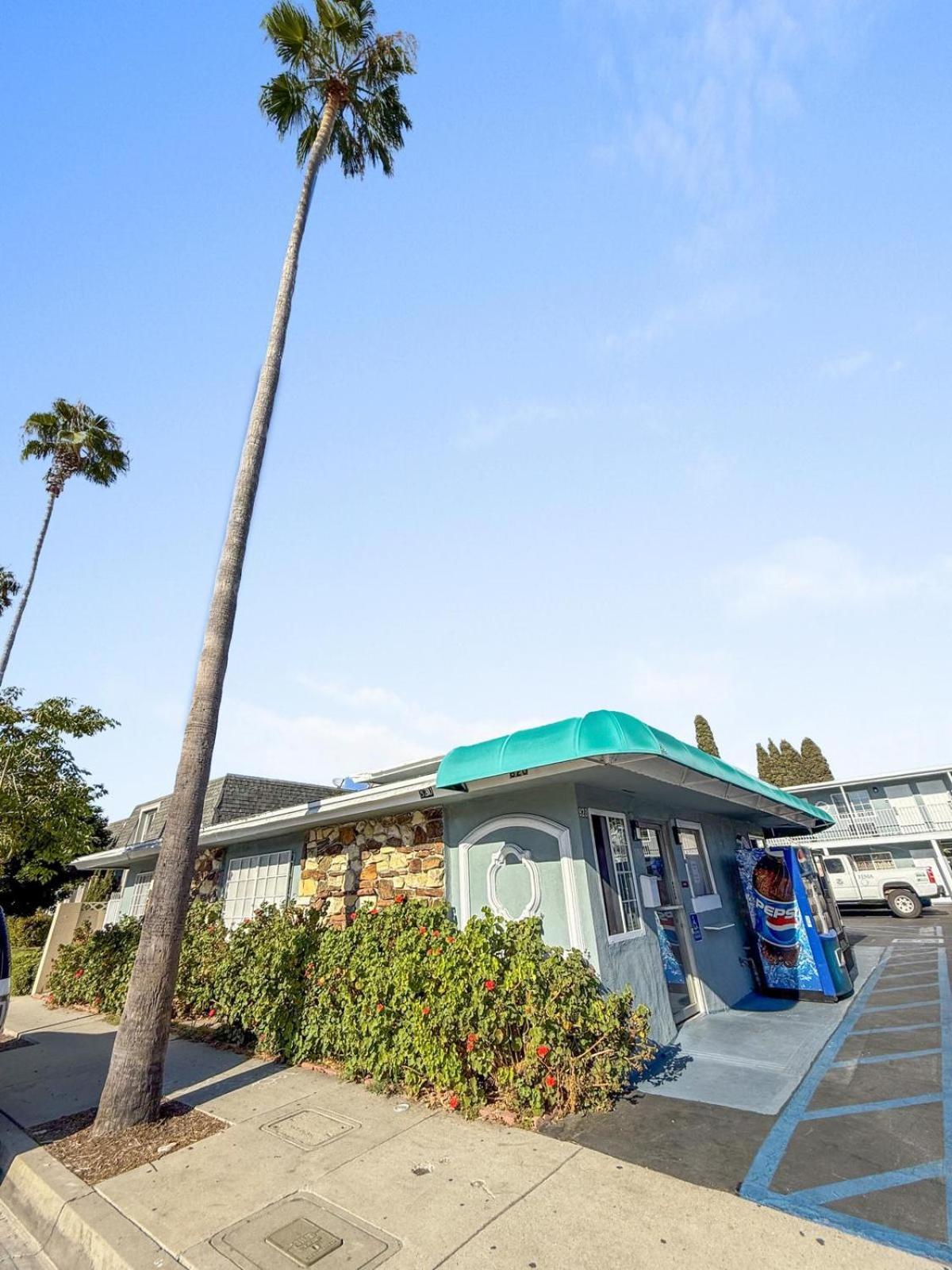Super 7 Motel - Anaheim Packing District & Disneyland Exteriör bild